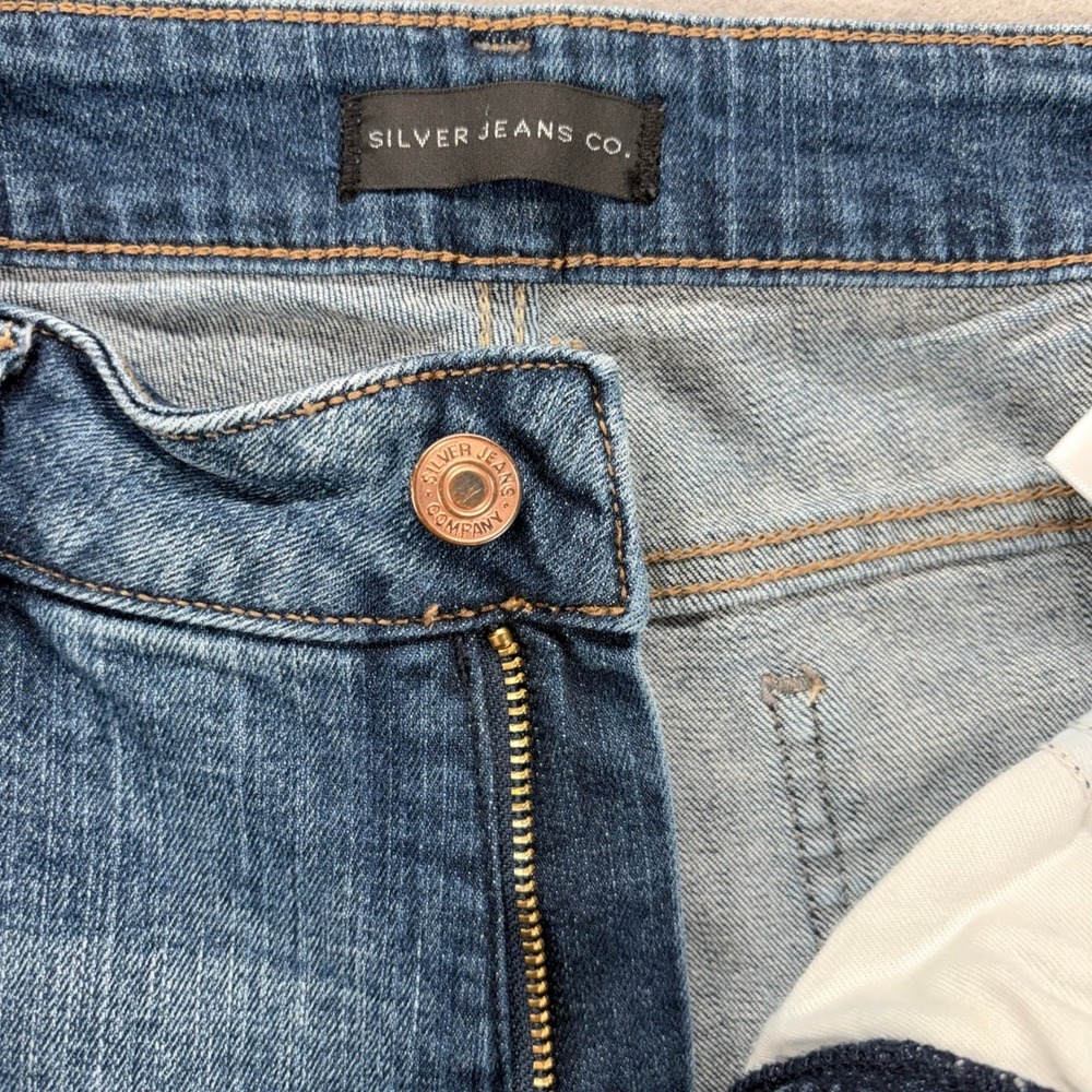 Silver Jeans Co. Boyfriend Jeans Womens W32 L27 Blue Distressed Frayed Hem - Picture 6 of 9